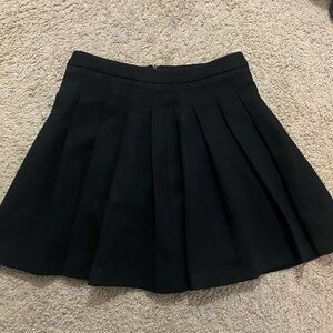 Elegant Black Pleated Skirt